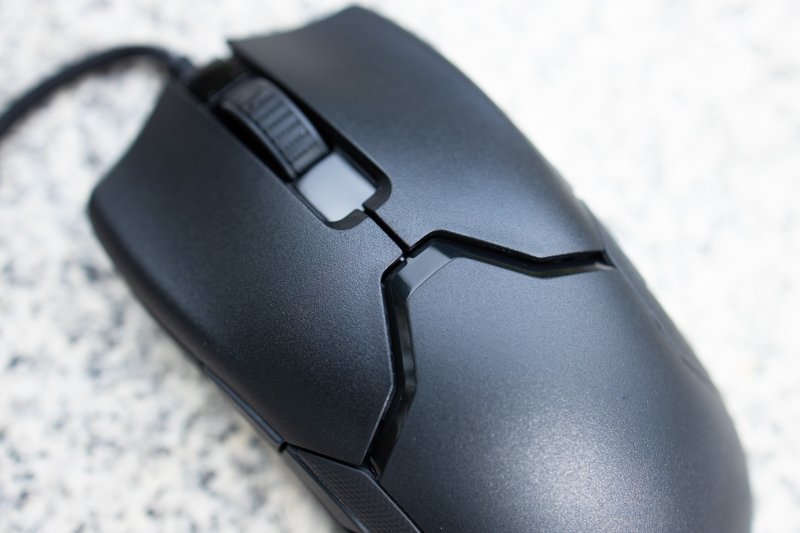 雷蛇razer毒蝰有线鼠标20000dpi,razer雷蛇鼠标三丽鸥测评