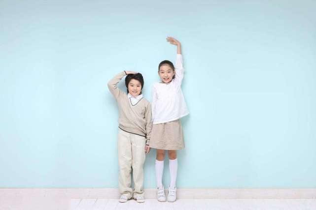 男孩过了18就不长个了？只要把握好冲刺期，长成大高个并不能难