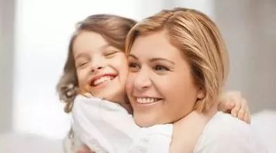 邓超10周年结婚纪念日蛋糕,邓超为儿子庆生图片