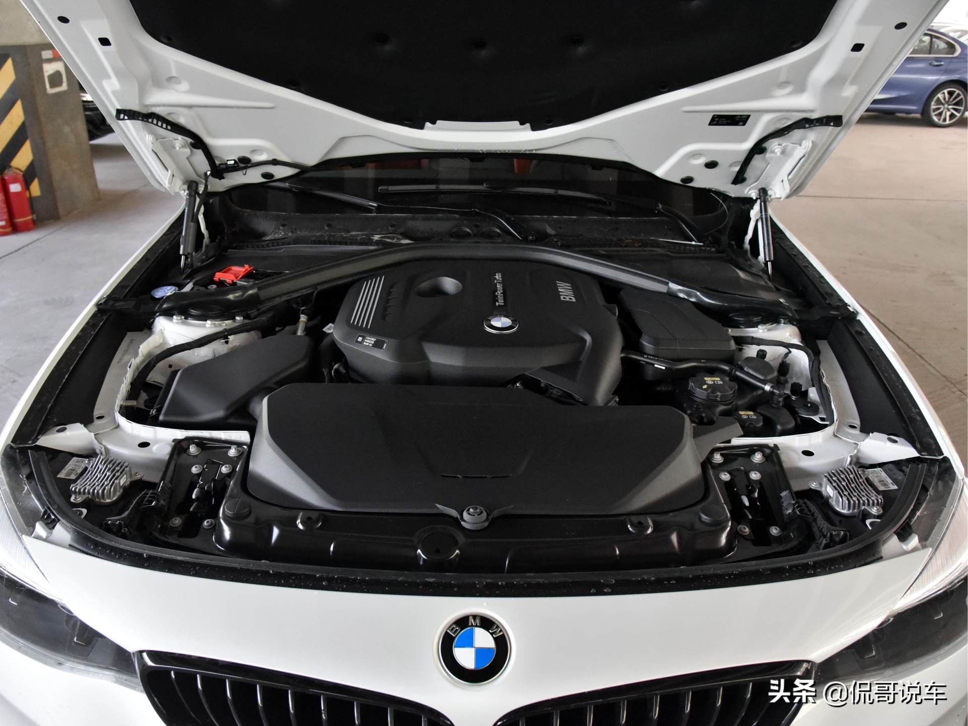 乘坐空间不错轿车,2019年款宝马3系轿跑全进口gt