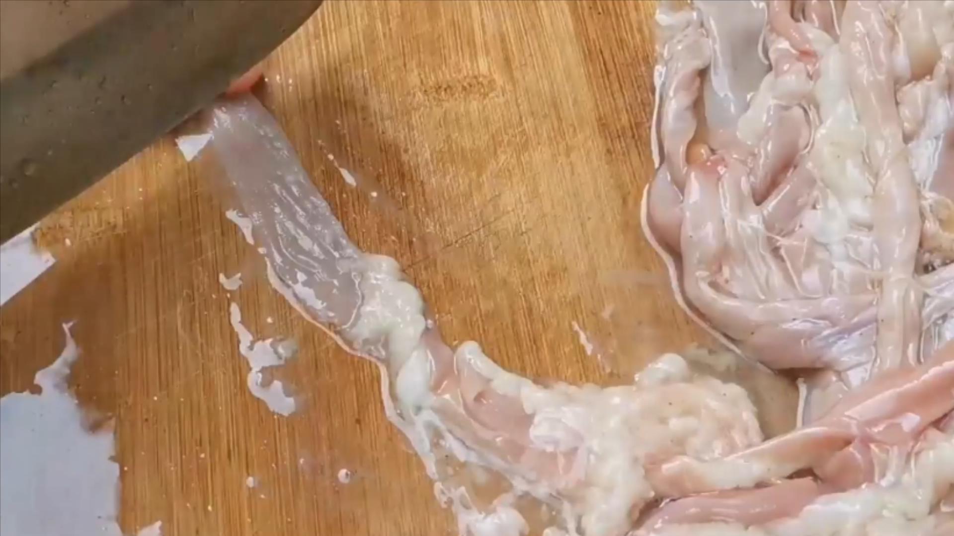 六种疾病不能吃鸡鸭,鸭有6个部位毒素最重建议要少吃