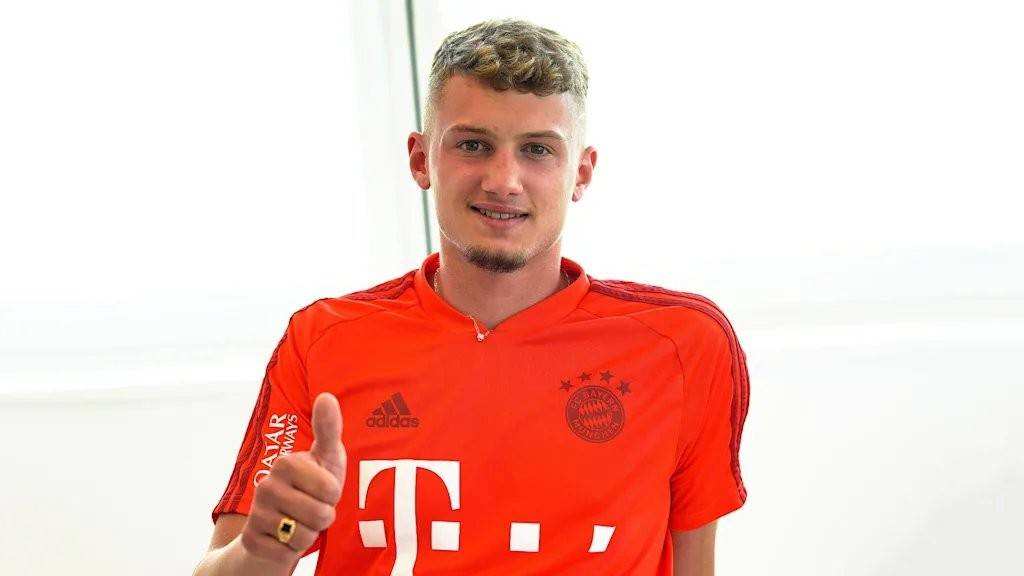 拜仁夺冠替补席,复盘双冠王到手拜仁全员齐发威