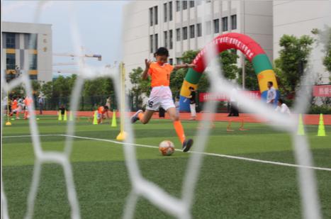 上海青少年校园足球精英训练营,全国青少年校园足球满天星训练营