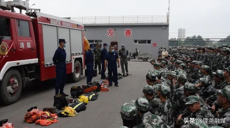 培训演练全面筑牢校园消防安全,消防安全进学校筑牢校园防火墙