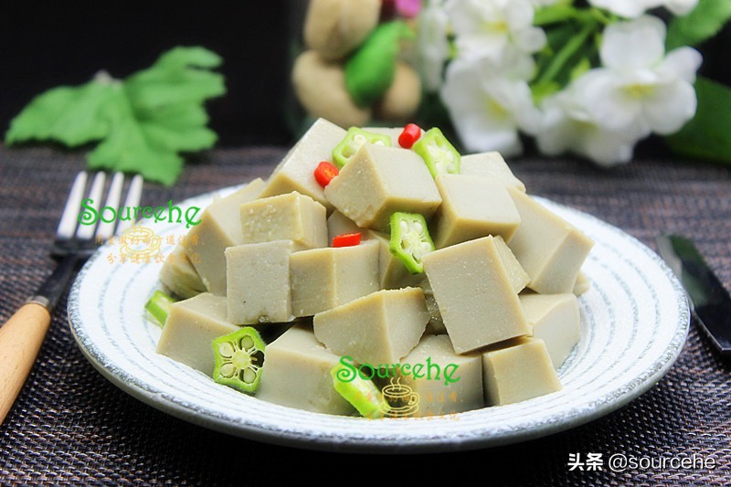 胶原猪皮冻做法,北漂外婆猪皮冻的做法