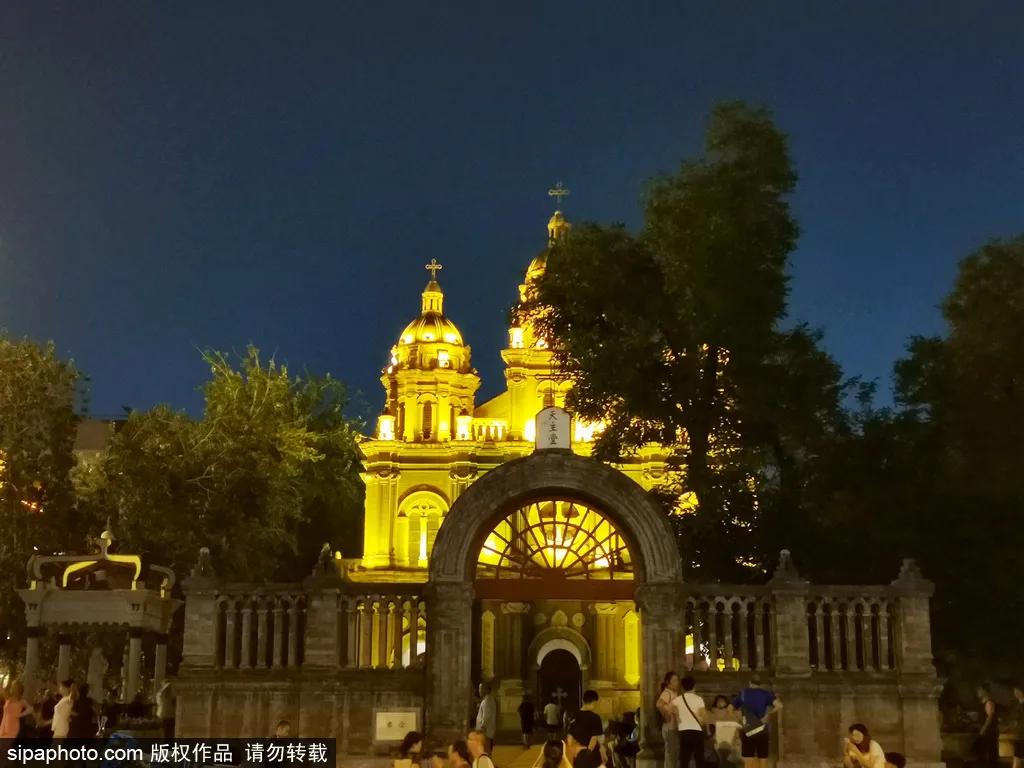 不用等休息日也能玩儿，北京夜市季送达，High起来吧打工人！