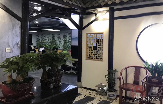 哪个网站起名正规,宝宝起名网站哪个比较正规