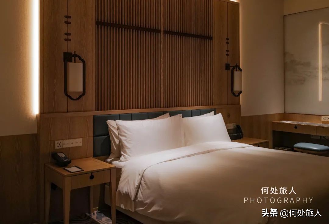 鍖椾含鐜悆褰卞煄鍝堝埄娉㈢壒涓婚閰掑簵,鍖椾含鐜悆褰卞煄閰掑簵娴嬭瘎