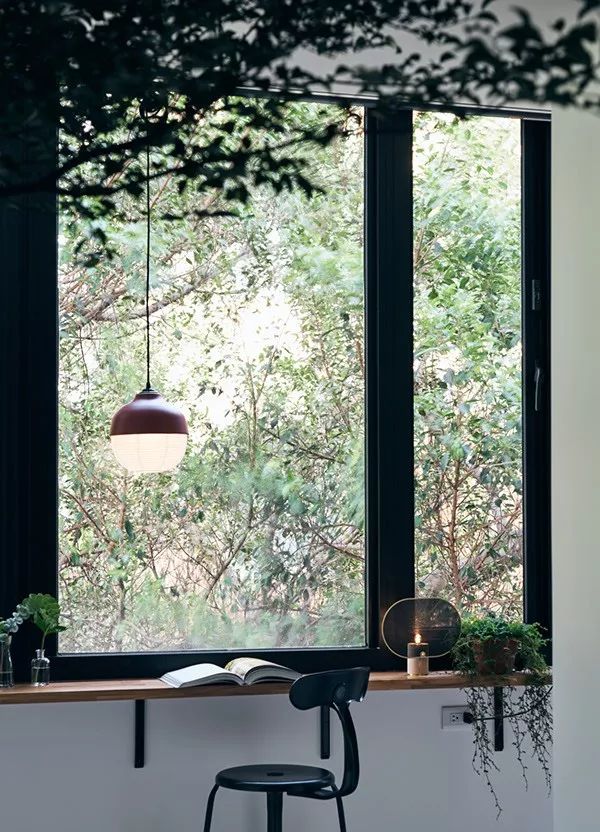 房地产外观抄袭,中国房地产飘窗设计