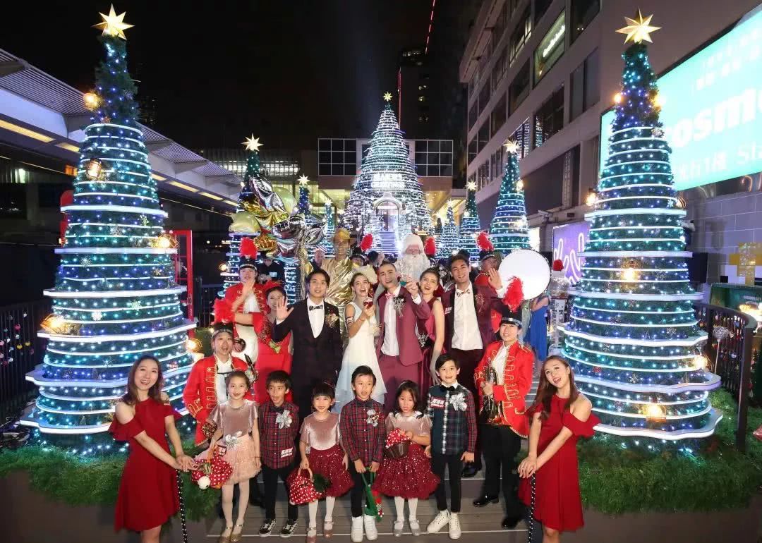 香港巨型圣诞树,香港圣诞树旅游攻略