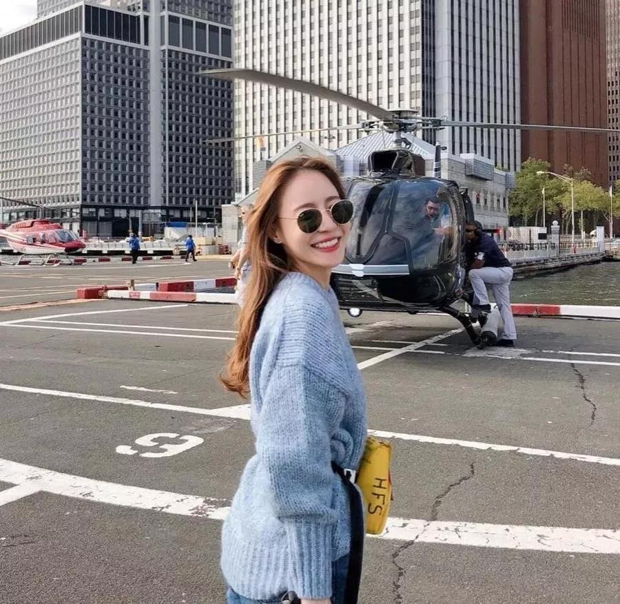 153的身高穿均码毛衣合适吗 (连衣裙披肩毛衣穿搭韩系小姐姐风)