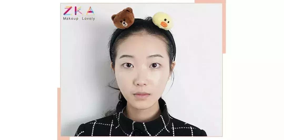 单眼皮御姐装妆容新手,同一个人御姐妆容与萝莉妆容对比