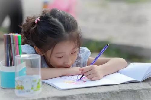 曲姿|真正迷人的女人会这样做