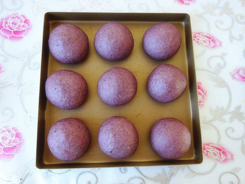 黑米面包粉的做法,椰浆黑米粉吐司面包