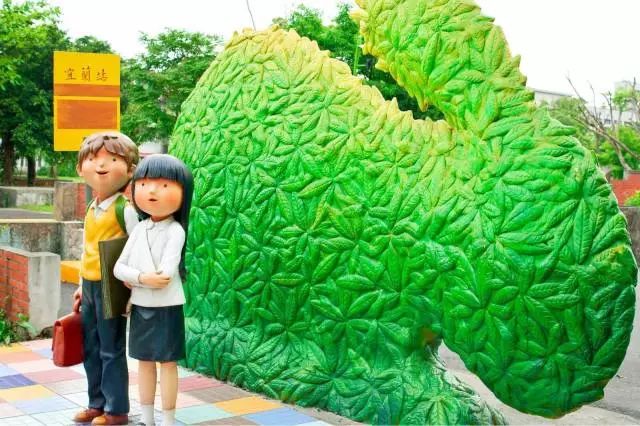 他的绘本故事治愈了千万人，80后90后都看过他的漫画