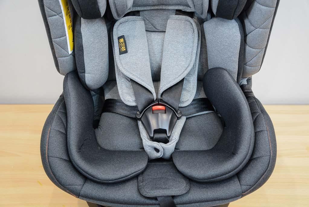 惠尔顿星愿儿童座椅,惠尔顿智能安全座椅怎么旋转