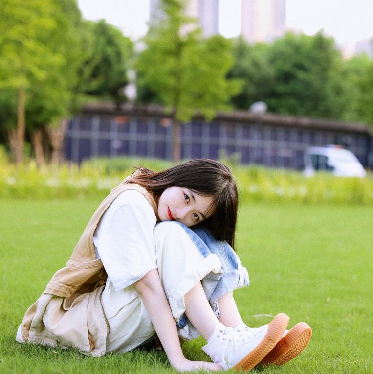 今年秋天必买的三双鞋,今春最火的鞋