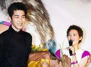 范晓萱割子宫是真的吗,范晓萱打舌钉打耳洞的样子