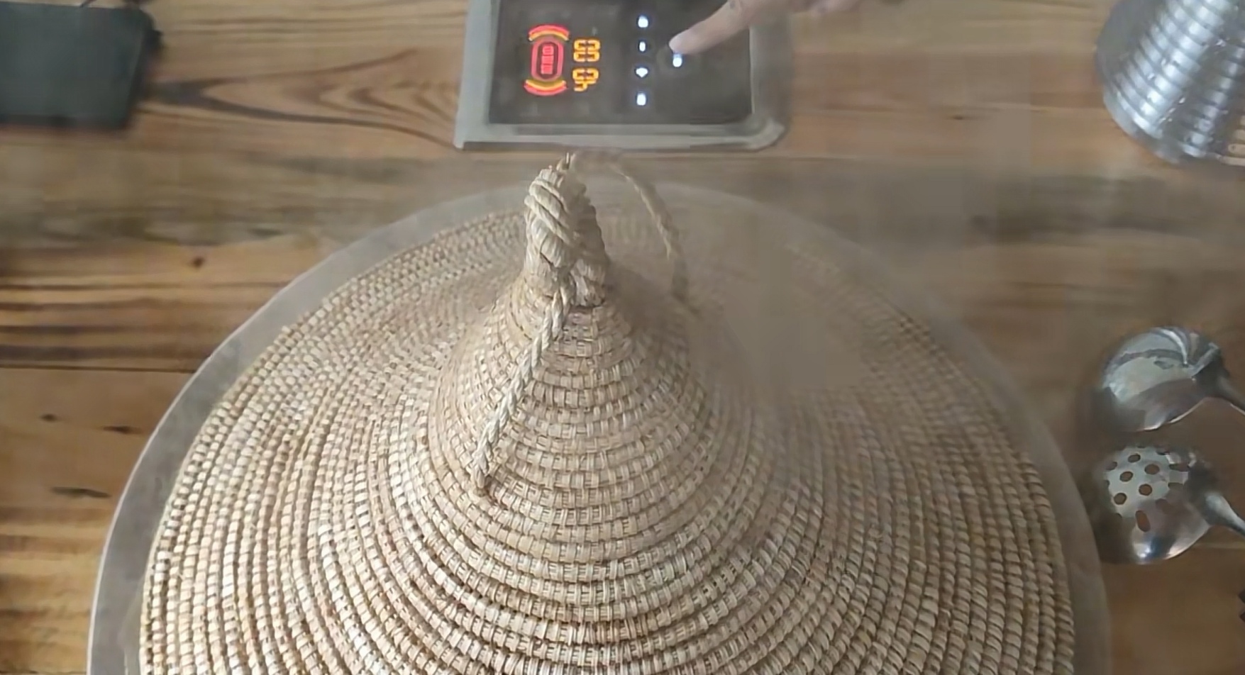 抚仙湖哪里吃铜锅鱼实惠,抚仙湖湖边哪里的石锅鱼最好吃