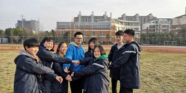 芜湖校服排行榜,芜湖各校的校服