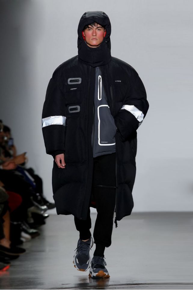 适合男生穿的羽绒服测评,男生不臃肿羽绒服推荐测评