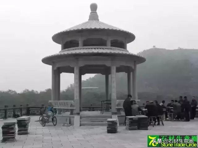 屋顶凉亭造型图片,仿木凉亭造型精美