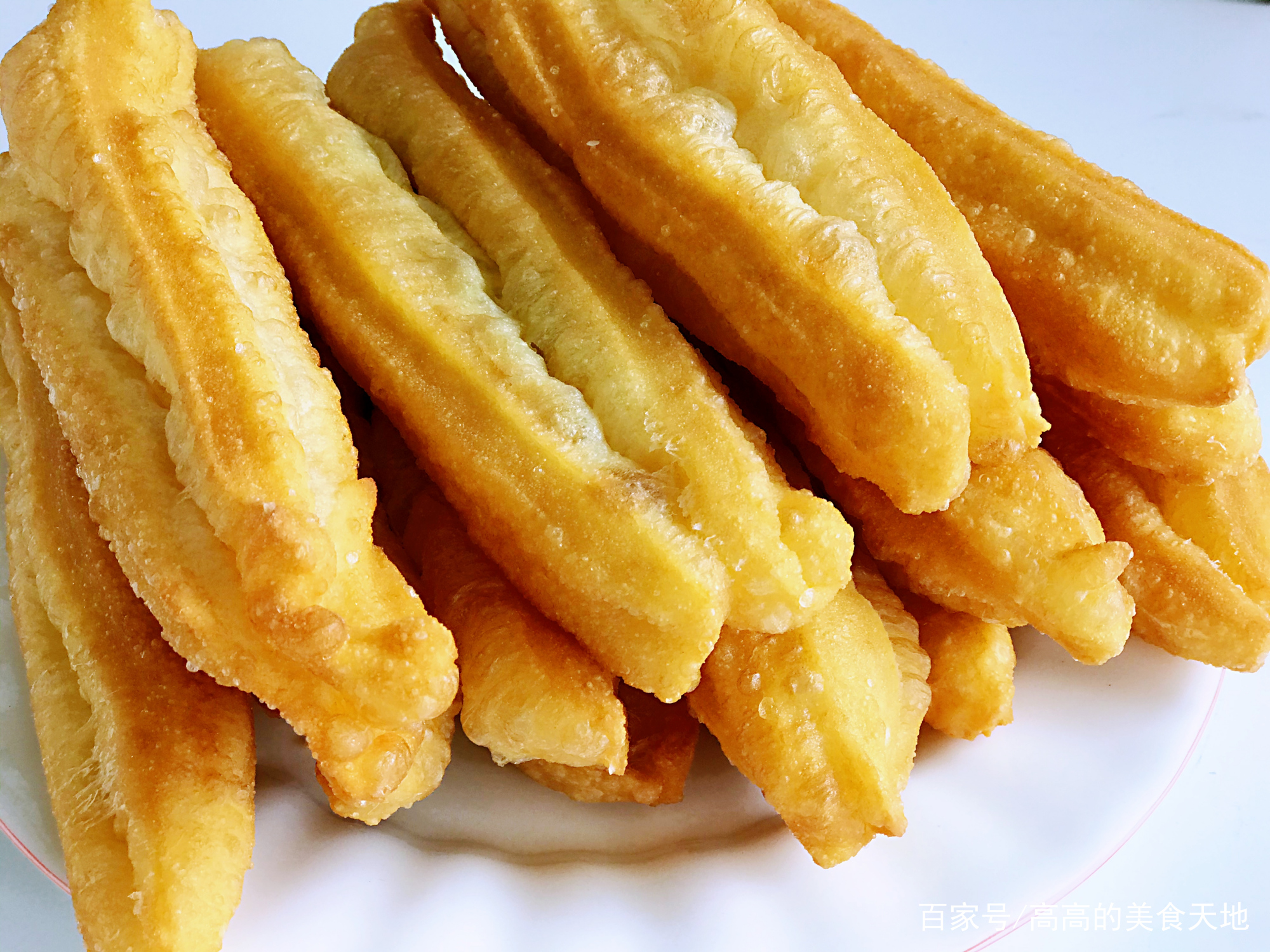 花1000学的炸油条做法,香酥油条配方和制作方法