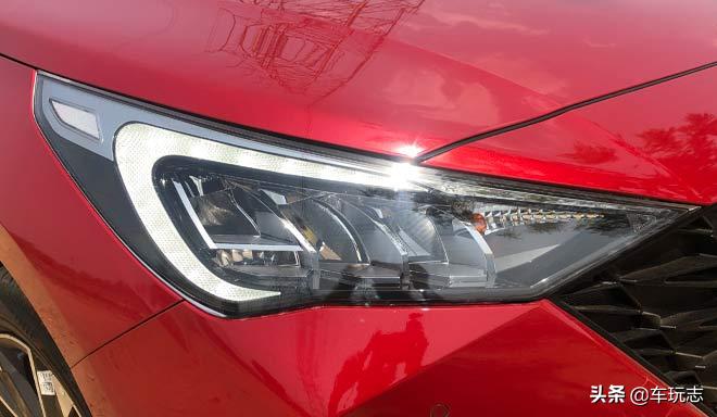 2011年现代瑞纳verna怎么开后备箱,现代verna瑞纳自动挡高配版