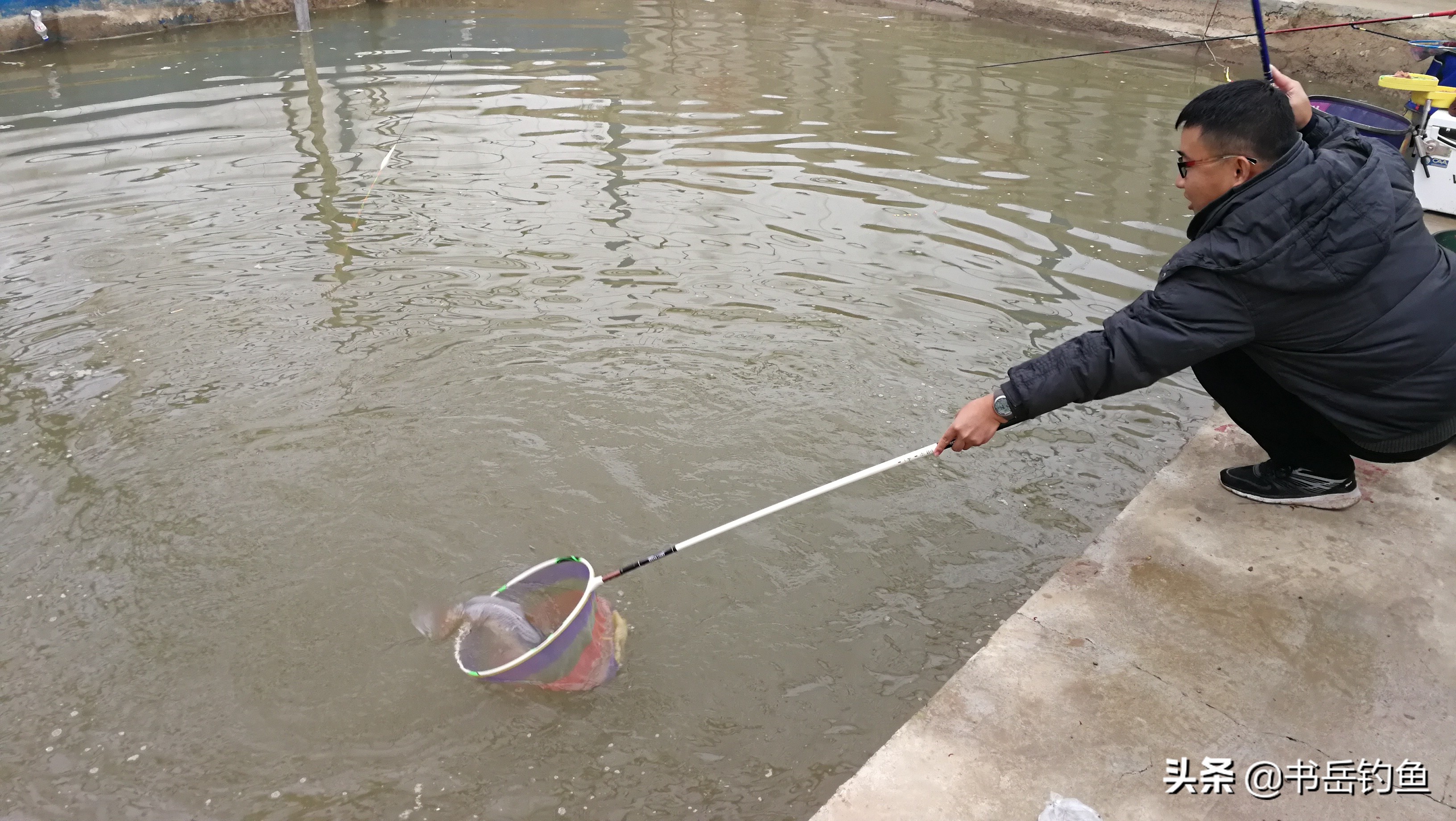 黑坑好钓不好开？当然不是！以本文思路开黑坑还能拥有自己的鱼塘