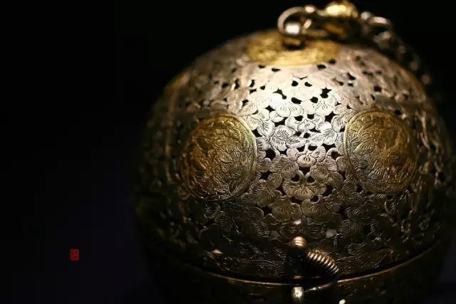 唐朝镂空香囊,现存八件唐香囊