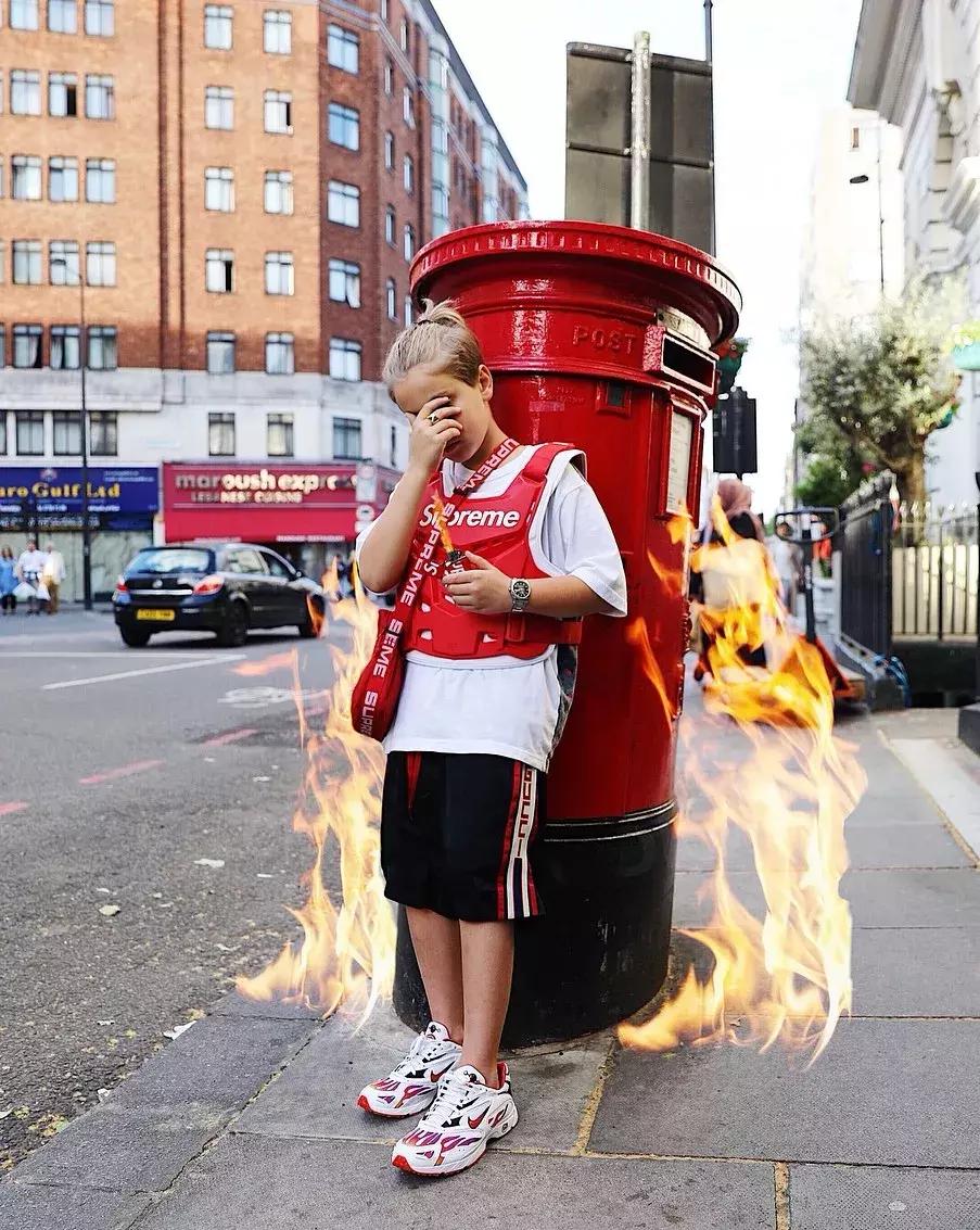 ins最火的“潮童”|5岁迷倒众生，10岁创立个人潮牌....