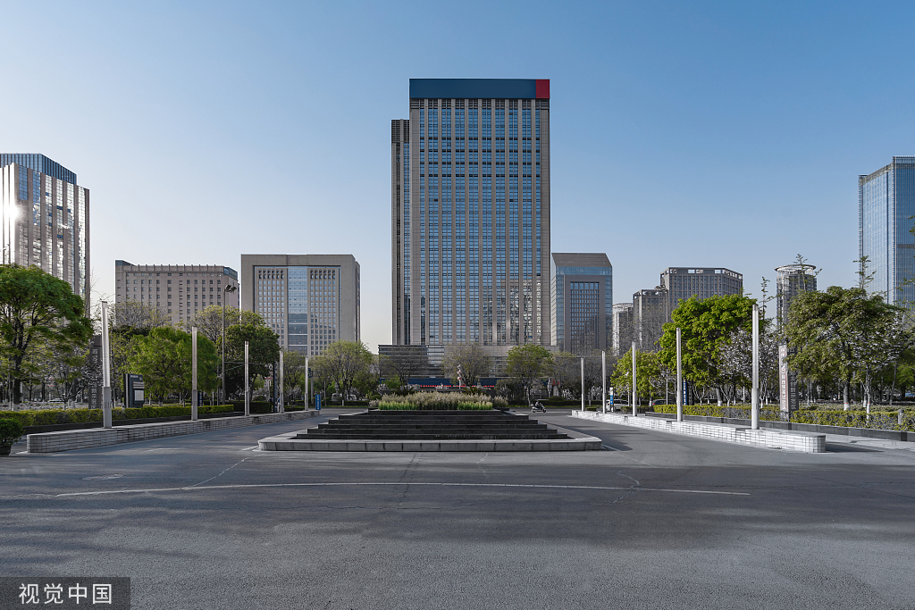 西安租酒店还是租房划算,西安租商铺靠谱吗