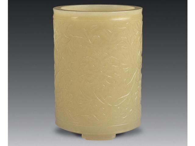 羊脂玉的价值排名第一,和田黄玉羊脂白玉