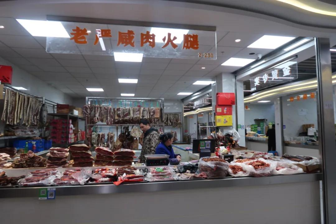 在这个足足2万平的奇妙海鲜“商场”，我找到了赚钱的动力