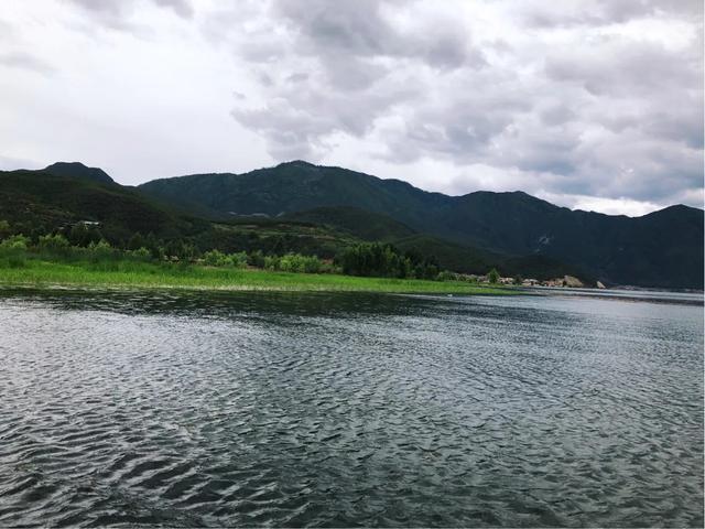 到云南10天9晚游吃住行费用全含,云南旅游900元玩五天