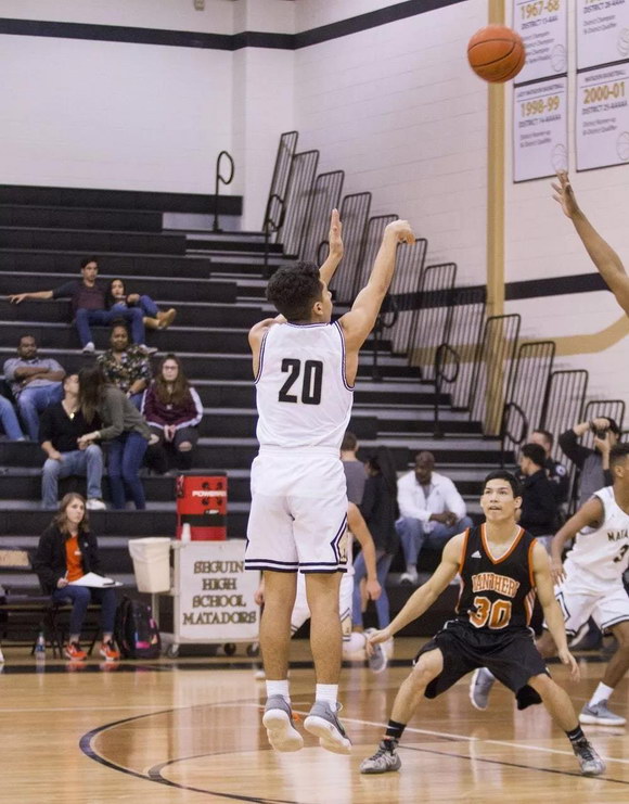 小型体育场设计方案效果图,体育场声学设计