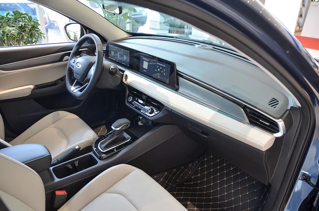 月均开支5000,福特福睿斯11万公里多少钱