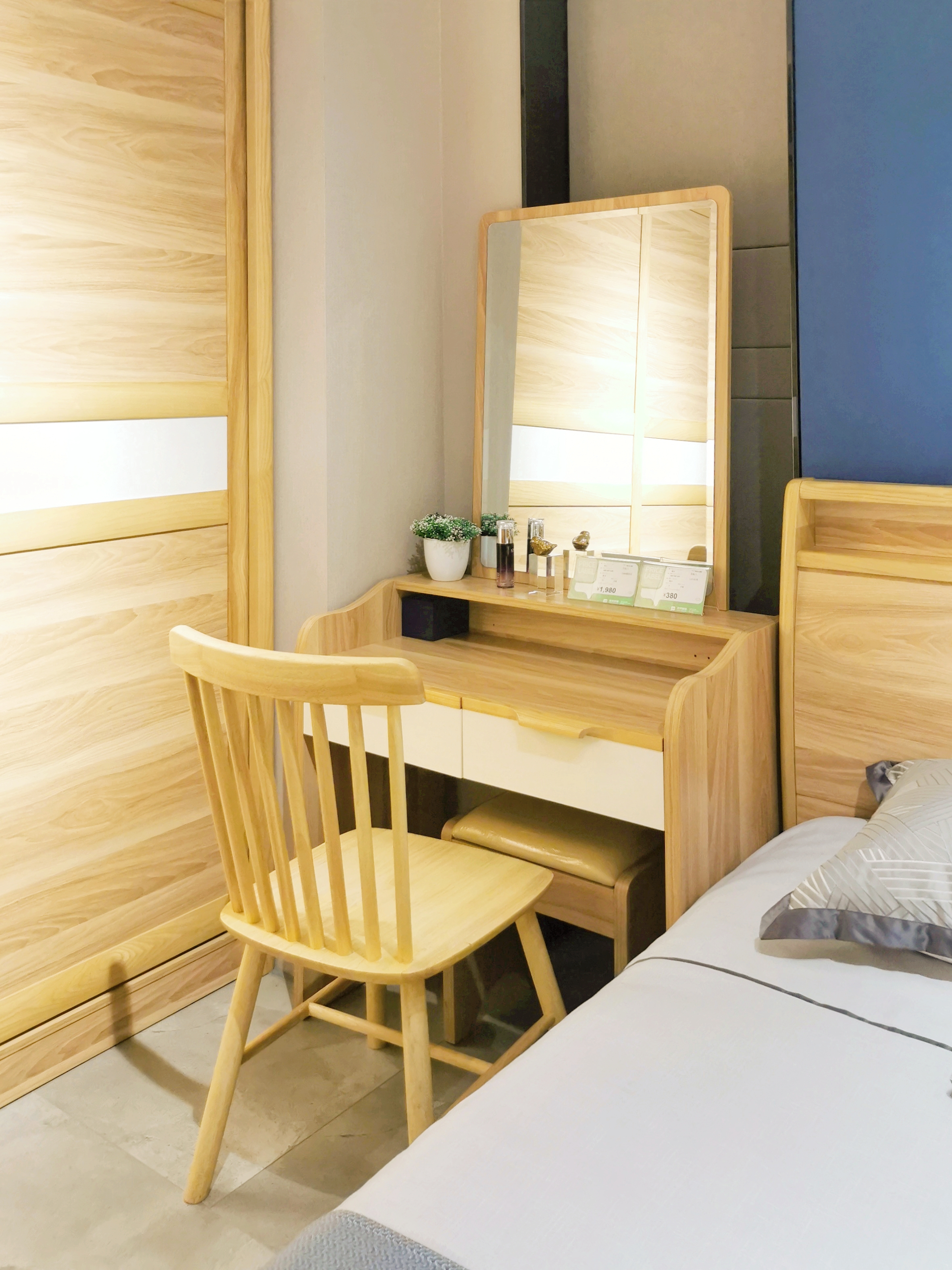 世邦探店|当北欧遇上实木❥双美临门