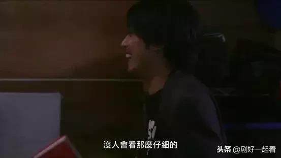 拍丧尸片演员被吓到,拍丧尸片时遇到真正丧尸袭击