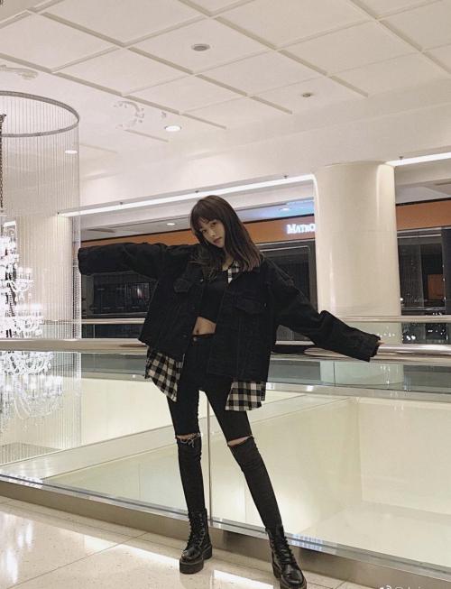 jojoqye,jojo甜酷少女风