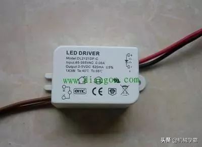 为什么led灯会有滋滋响声,为什么led灯开了会有弱光