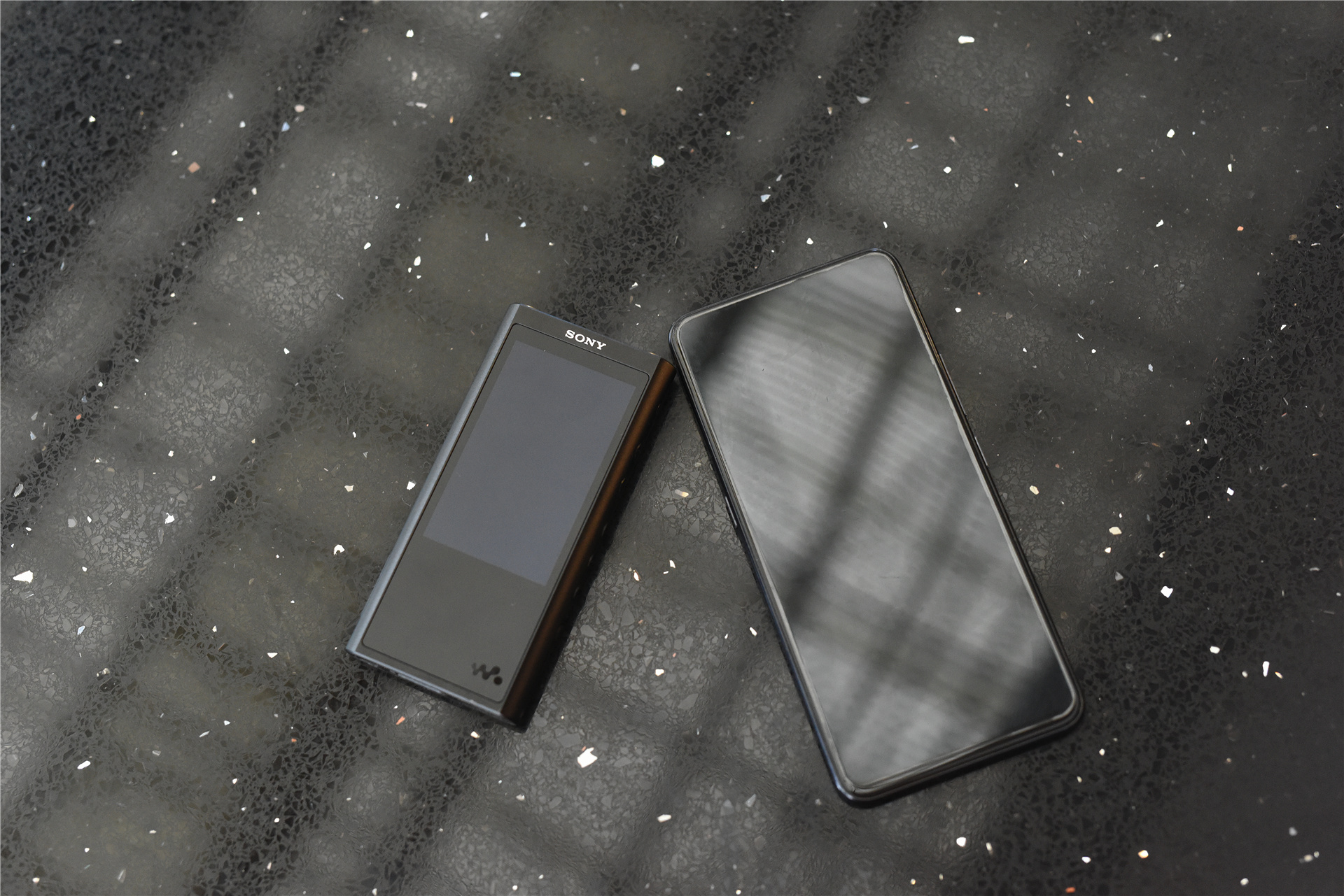 索尼nw-zx300a使用说明,最值得买的索尼二手播放器