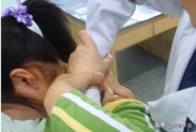 肩周炎冻结肩推拿正骨手法视频,治疗肩周炎最佳推拿手法