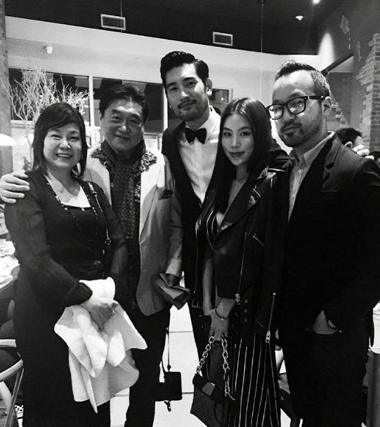 高以翔女友bella黑料图片,高以翔女友bella化妆视频