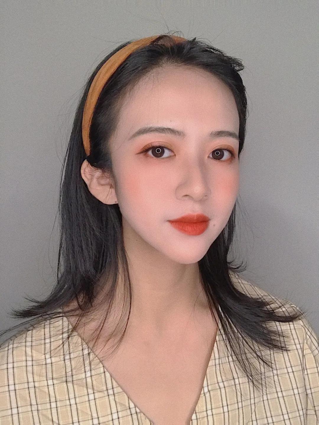 南京彩妆集合店wowcolour,有没有和wowcolour差不多的彩妆店