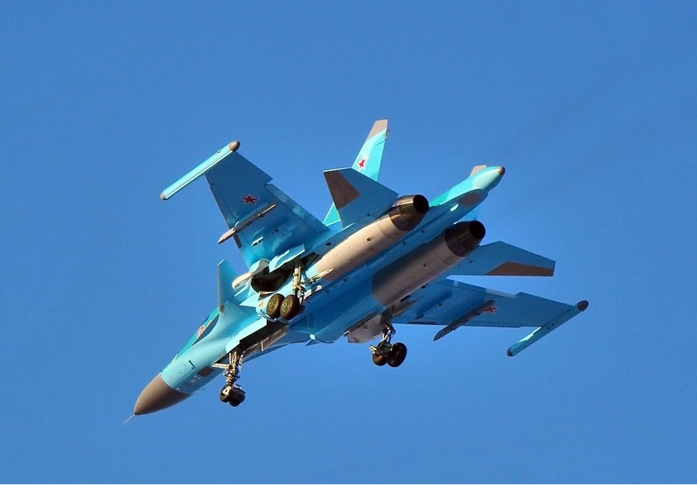 叙利亚苏34重型战斗机,苏34战机在叙利亚投弹视频