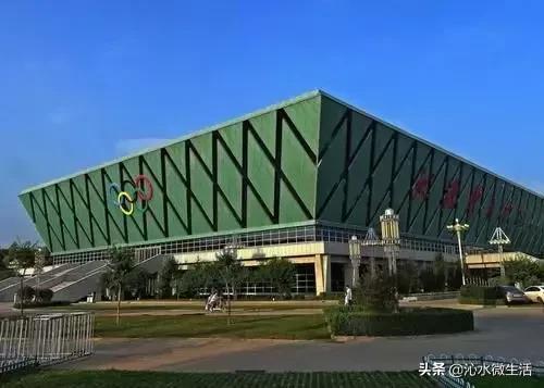 红凤巢玉如意……吸睛的二青会场馆，各个皆风景