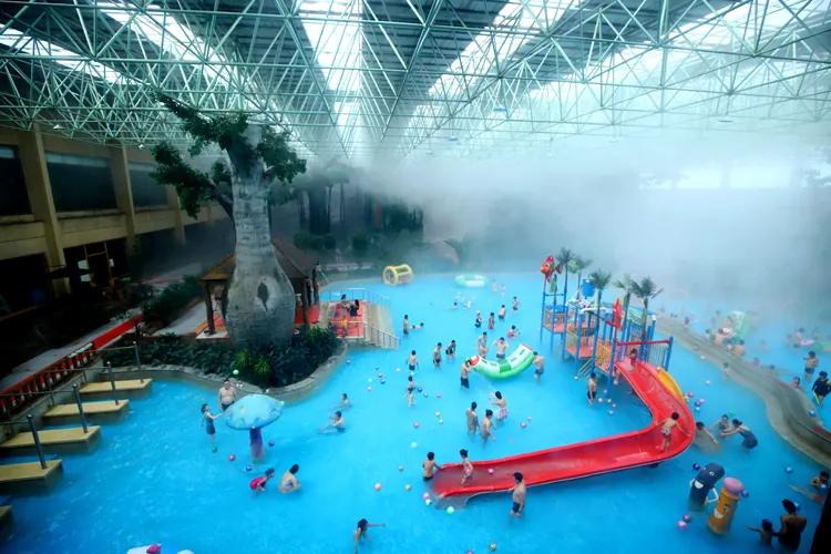 新盈泰温泉度假村视频,新盈泰生态温泉度假村冬季