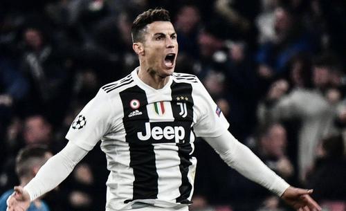 皮亚尼奇加盟尤文图斯首日全纪录,阿图尔和皮亚尼奇为什么互换东家