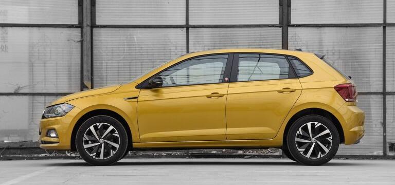 大众polo换代最新消息价格,新款polo曝光尺寸升级不输飞度